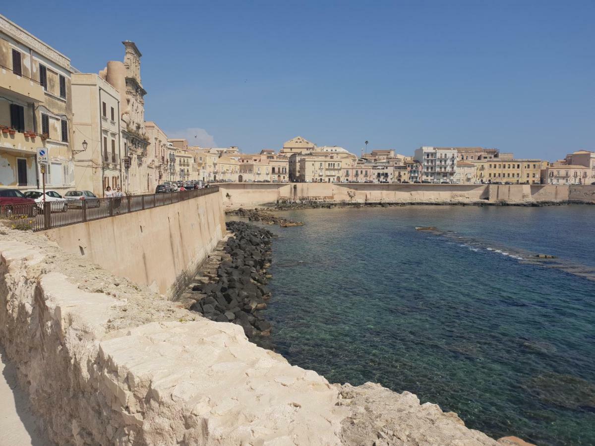 Vila La Casa Di Nonna Dina Syracuse Exteriér fotografie